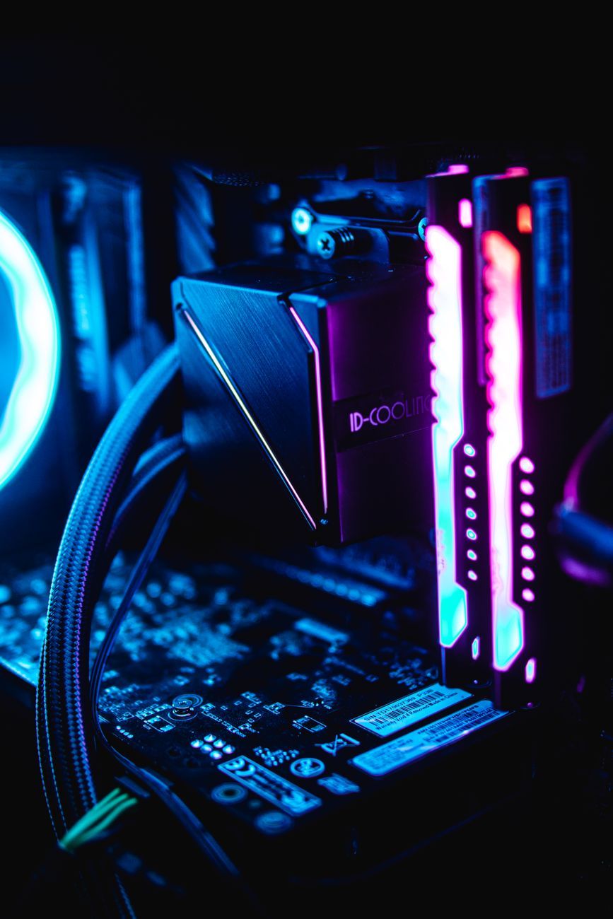 1000W-Netzteil, PSU-Wattzahl, Gaming-PC, High-End-PC, Grafikkartenleistung, CPU-Stromverbrauch, PC-Komponenten, Leistungsanforderungen, PSU-Effizienz, PC-Upgrade