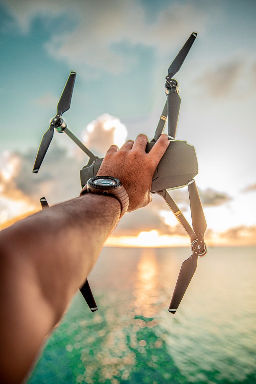 drones 2025, mejores drones, filmación con drones, drones para video, mejores drones para filmar, drones para diversión, tecnología de drones, selección de drones, drones de viaje, drones para principiantes