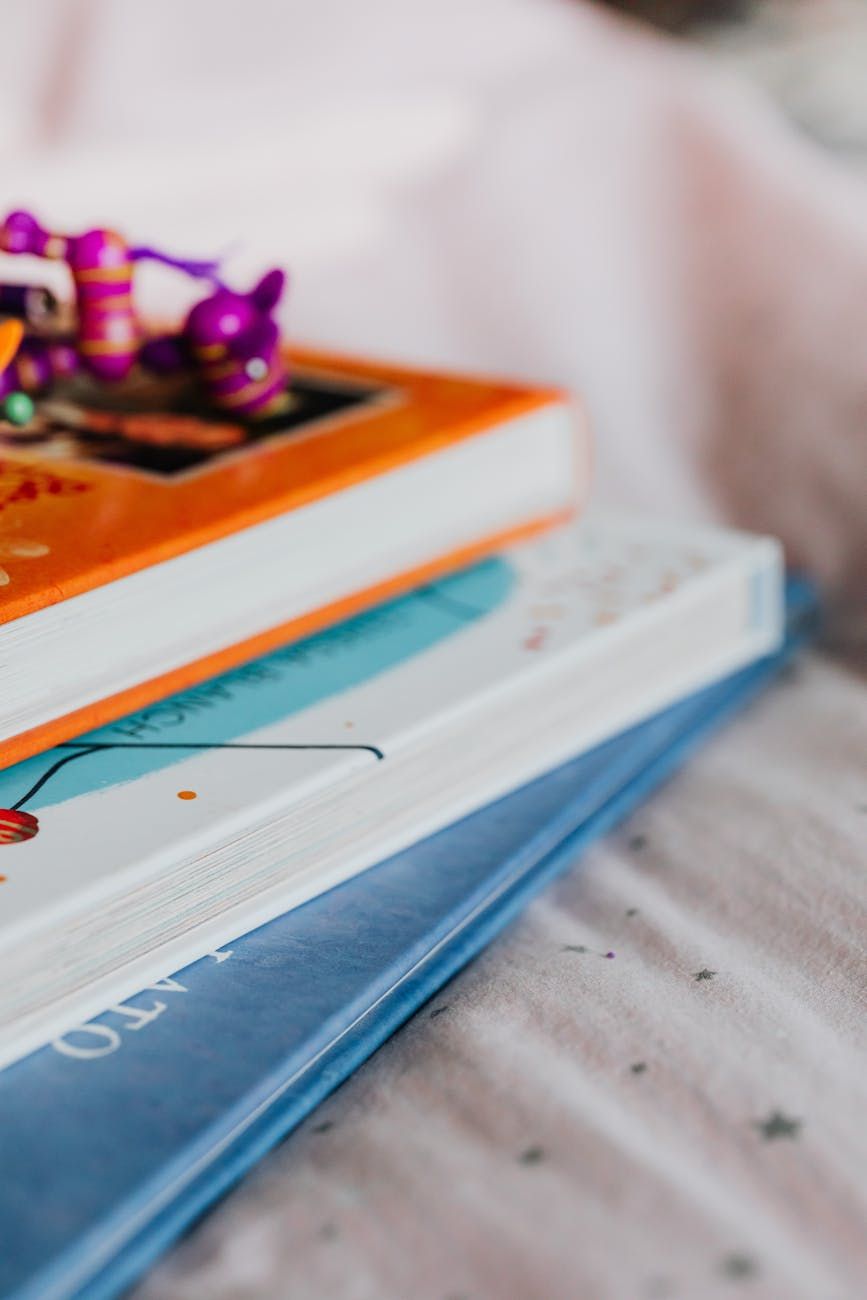 Literatura infantil, Libros favoritos de adultos, Nostalgia literaria, Libros para adultos, Preferencias ocultas, Literatura familiar, Mejores libros infantiles, Recomendaciones de lectura, Literatura para adultos y niños, Favoritos literarios
