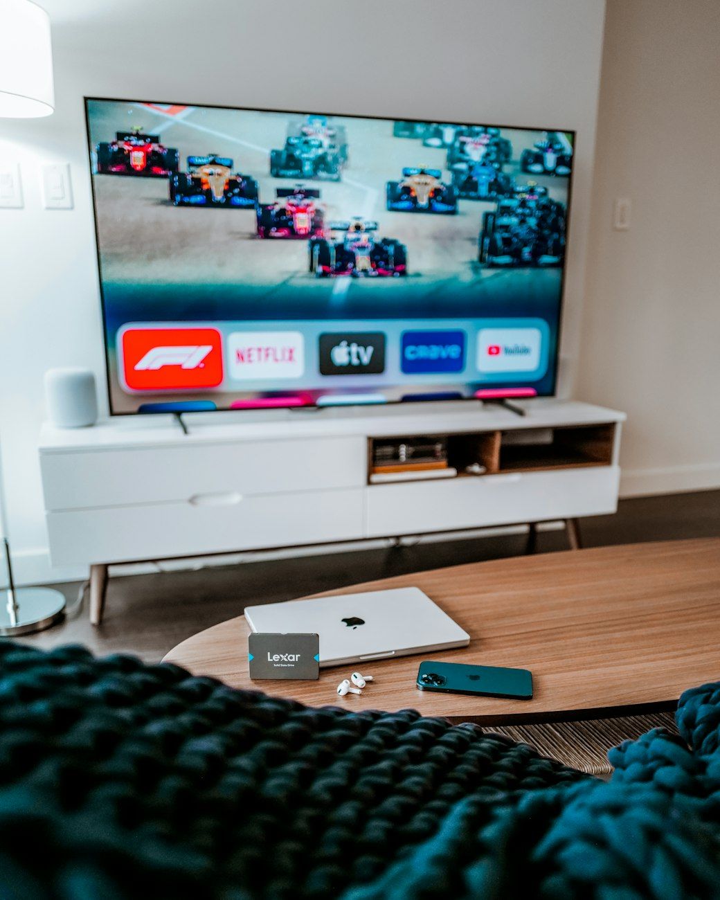 tv kiezen fouten, tv-koopgids, veelgemaakte tv-fouten, hoe een tv kiezen, tv-specificaties uitgelegd, beste tv voor thuis, tips voor tv-schermgrootte, tv-resolutiegids, smart-tv-functies, tv-koopgids