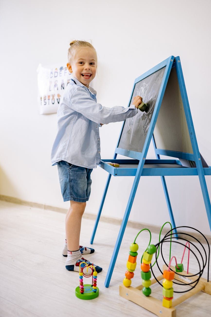 educatief speelgoed, leren door spelen, kinderontwikkeling, STEM-speelgoed, creatief leren, probleemoplossing, fijne motoriek, interactieve spellen, kindergroei, speels onderwijs