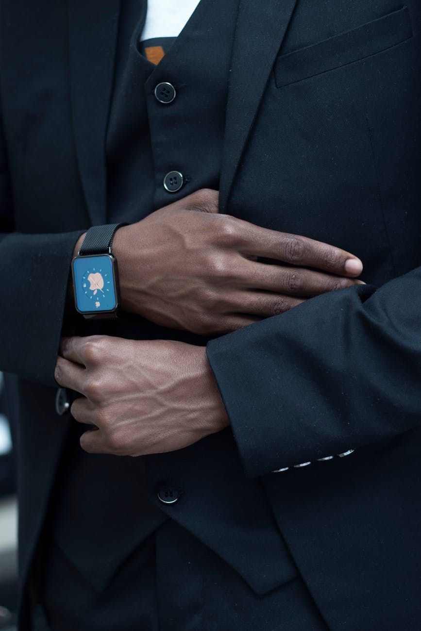 Électronique portable, tendances futures, convergence de la mode et de la technologie, suivi de la santé, réalité augmentée, expériences personnalisées, sécurité biométrique, design durable, connectivité, technologies émergentes