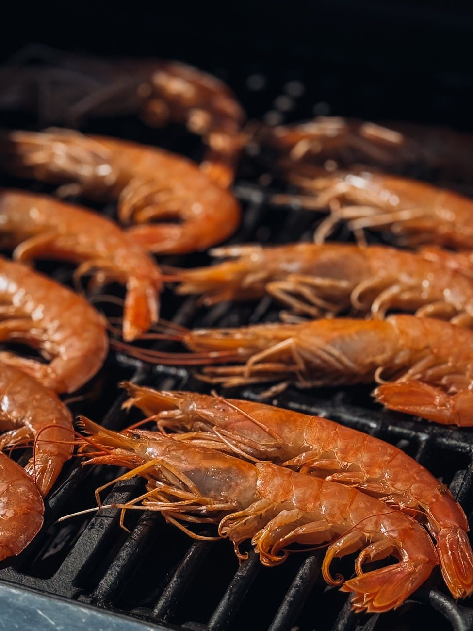 gegrilde garnalen, garnalenmarinade, zeevruchten grillen, knoflookgarnalen, barbecueshrimps, recept voor gegrilde zeevruchten, tips voor het bereiden van garnalen, citroengarnalen, zomergrillen, perfect gegrilde garnalen
