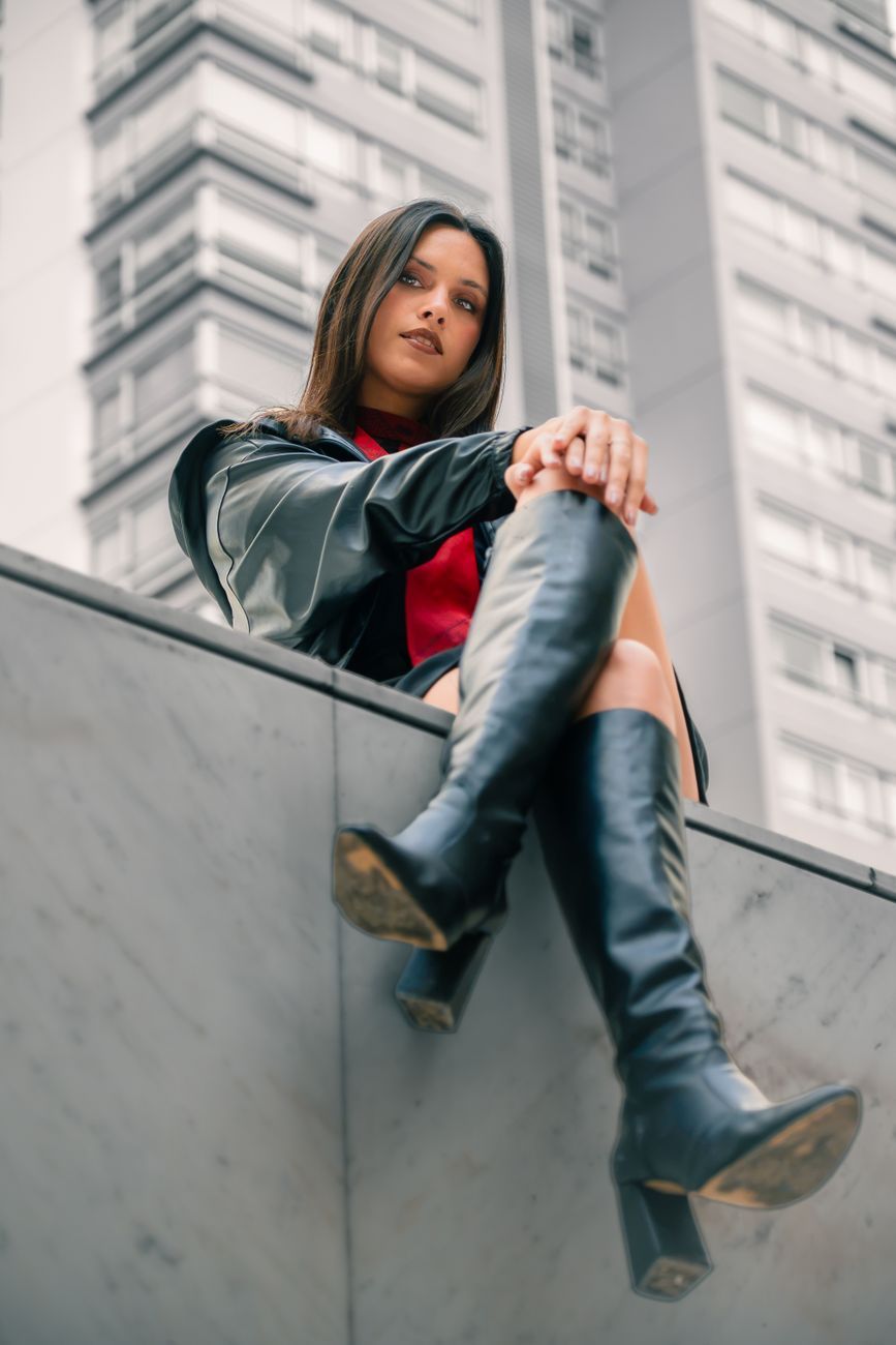high boots 2026, knee-high boots, tall boots fashion trends, how to style high boots, women's boots trends 2026, high boots outfit ideas, boots with dresses, boots with skirts, fall winter fashion 2026, stylish outfits with tall boots.