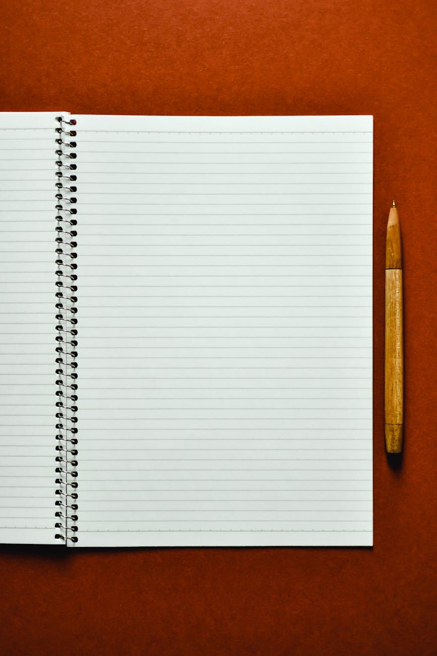kontor notebook, notebook udvalg, notebook formater, papirtyper, udvælgelsestips, arbejds notebook, notesbog, brugervenlighed, kontor accessories, papirkvalitet