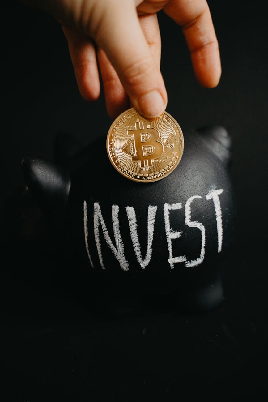 online trading tips, new investors, trading strategies, investment goals, risk management, diversify portfolio, trading education, market trends, asset allocation, successful trading