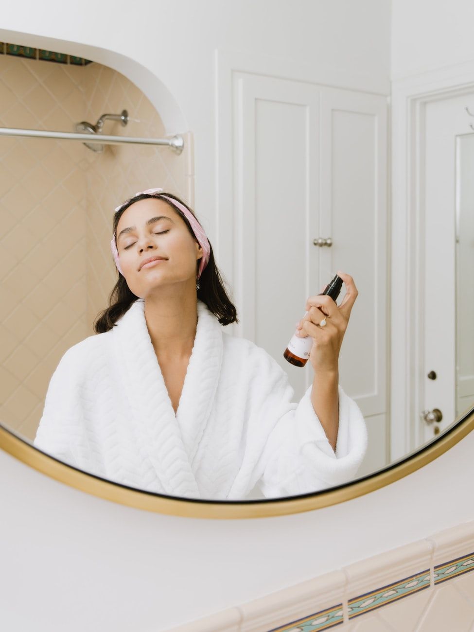 daglig hygiene, ren rutine, sunne vaner, hudpleie grunnleggende, morgenrutine, kveldsrutine, egenomsorgstips, personlig hygiene, ny start, velværevaner