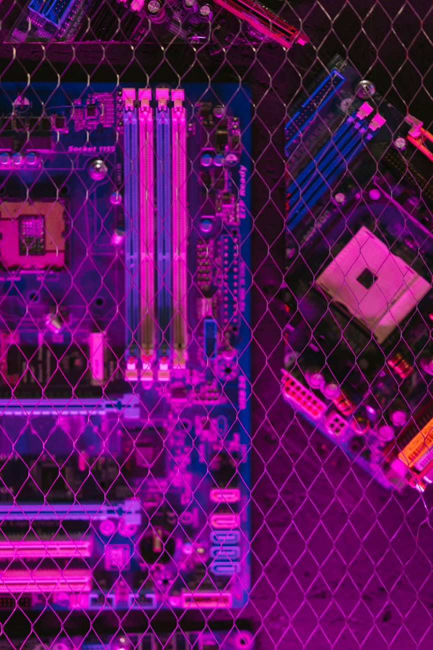 modulära pc-delar, lodningsfria moderkort, nästa generations hårdvara, uppgraderbara komponenter, verktygsfri montering, diy pc-byggande, anpassningsbara pc-system, hållbar hårdvara, framtidssäker design, plug-and-play-moduler