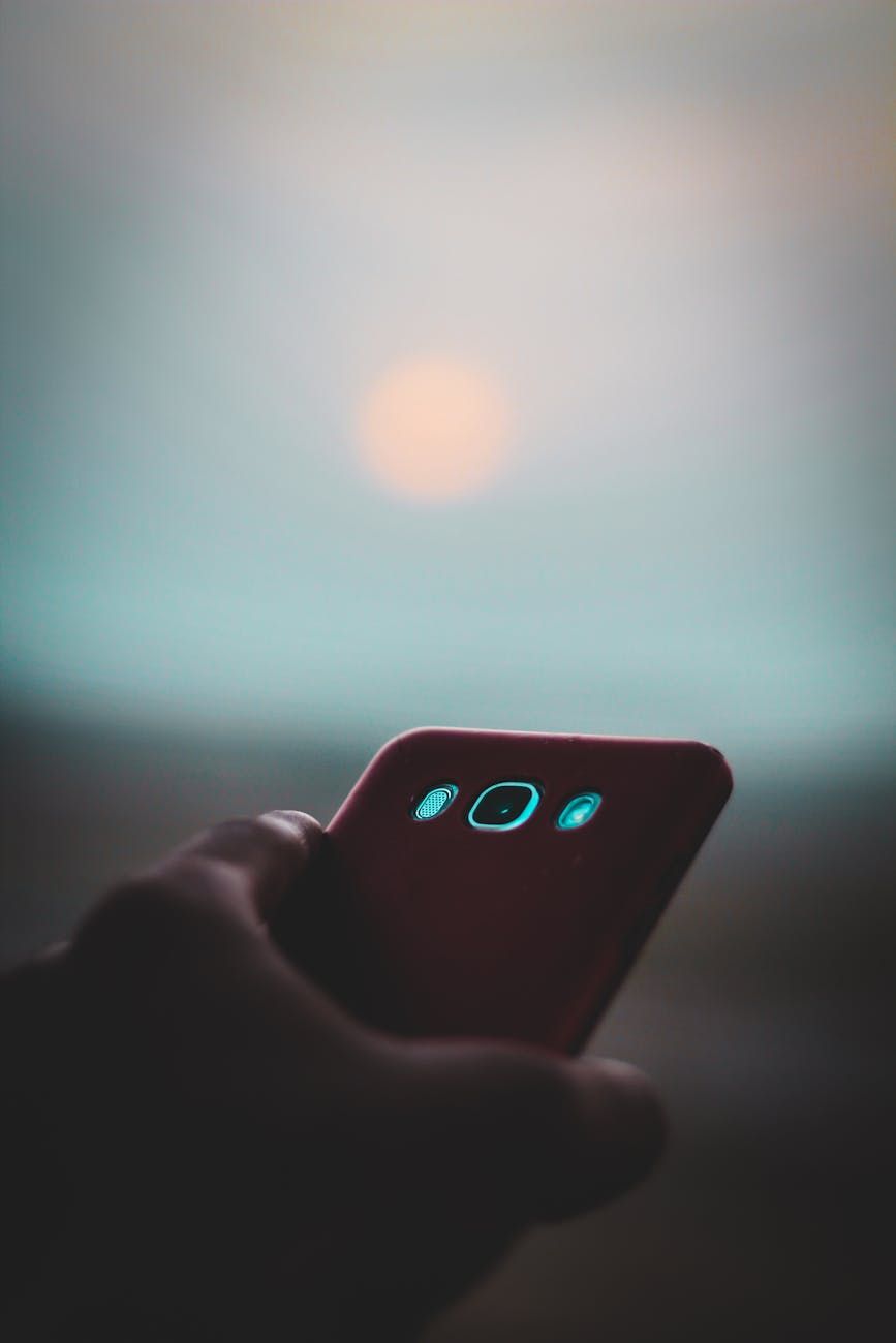 future of mobile subscriptions, eSIM technology, flexible mobile plans, prepaid mobile plans, no-contract mobile services, customizable mobile plans, 5G mobile networks, mobile subscription trends, family mobile plans, freedom in mobile service