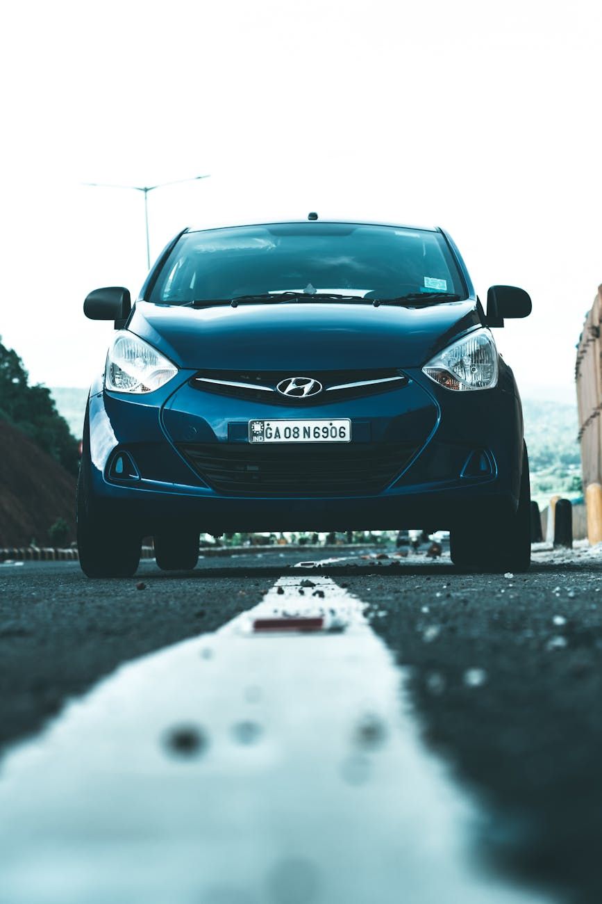 coches económicos, modelos fiables, 2025, coches asequibles, mejores coches, ahorros, reseñas de coches, modelos de 2025, coches urbanos, coches eficientes en consumo de combustible