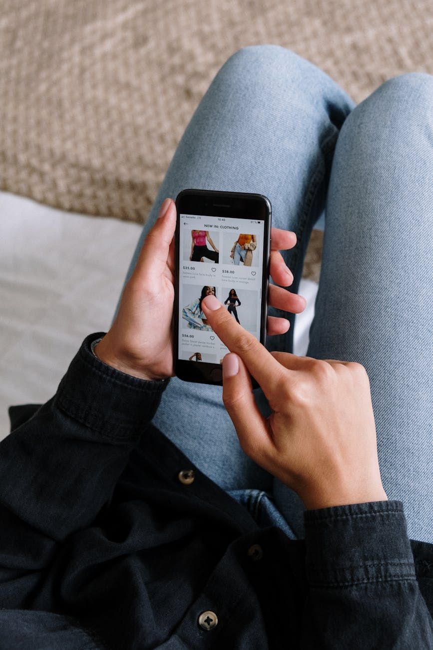 Smarte shoppingtips, spar penge på gadgets, de bedste indkøbstilbud, shopping af hjemmevæsentlige ting, rabatter på onlineshopping, kuponer, cashback-tilbud, loyalitetsprogrammer, indkøbsbudget, pris sammenligning
