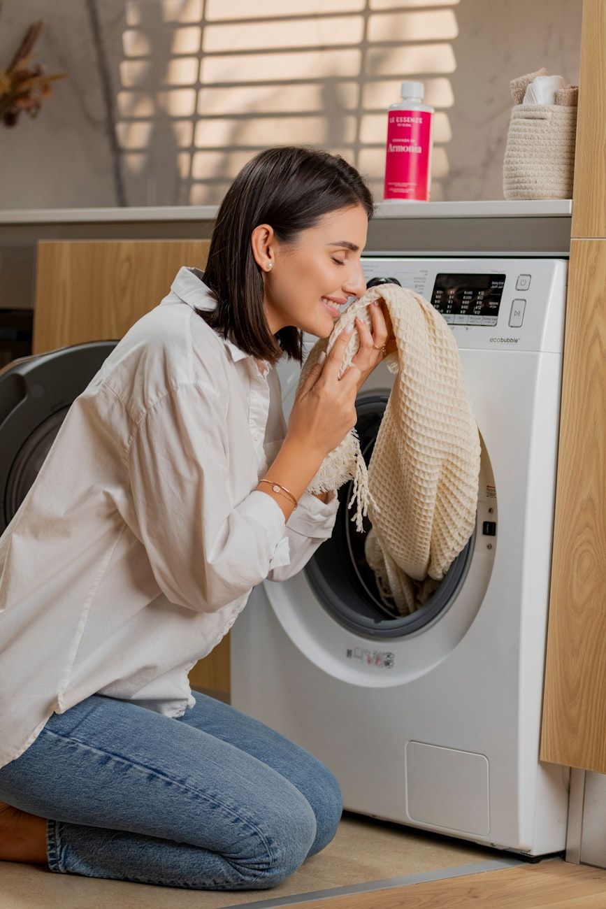 lavadora inteligente, inteligencia artificial, electrodomésticos para el hogar, automatización de la colada, tecnología moderna, dispositivos inteligentes, hogar inteligente, IA en la vida cotidiana, lavadoras innovadoras, futuro de la colada