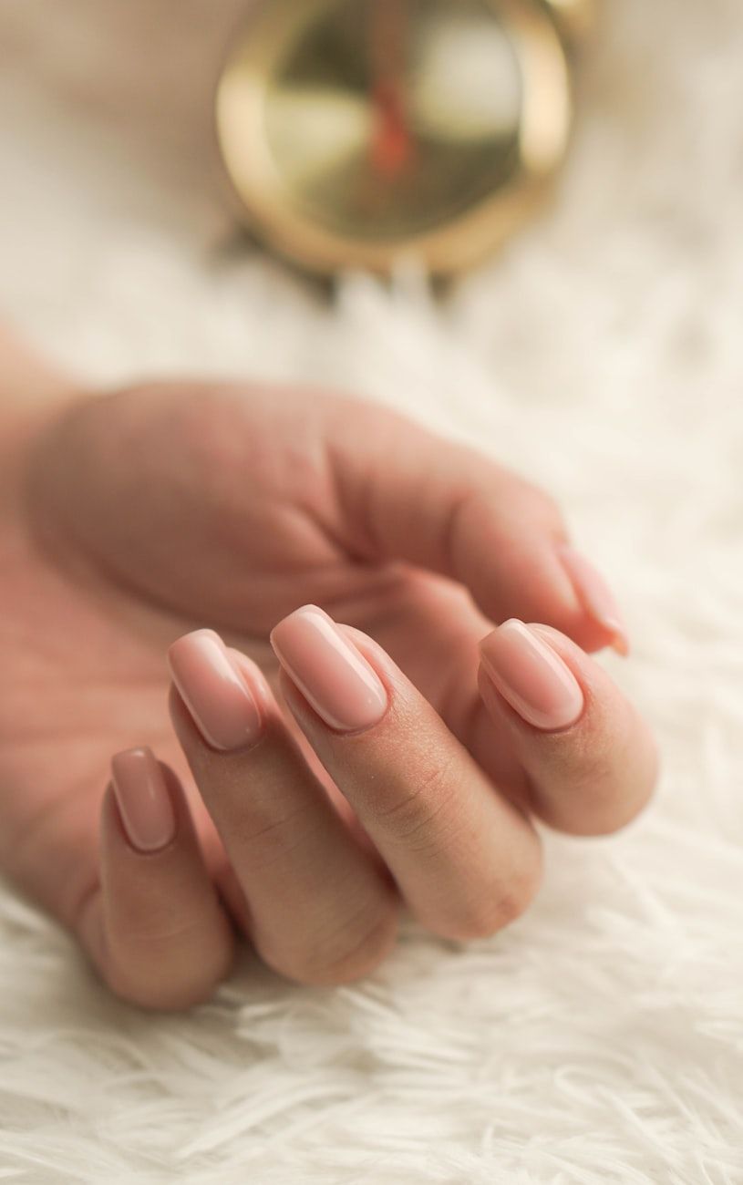 vitaminas para el cabello, vitaminas para las uñas, biotina, colágeno, queratina, zinc, hierro, omega-3, suplementos para el cabello, vitaminas para la belleza