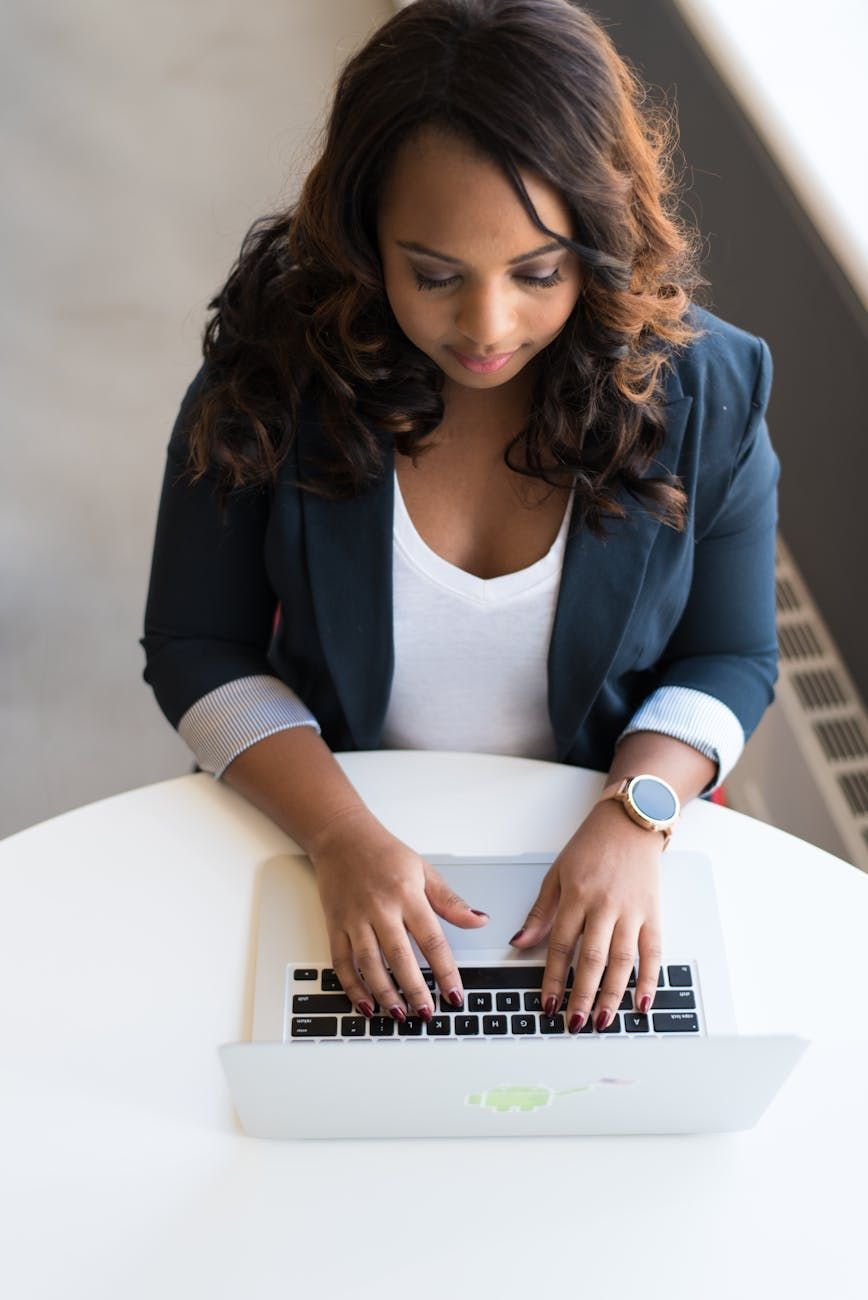 langsomt internet, internethastighedsproblemer, hvorfor er mit internet langsomt, fix langsomt internet, internetforbindelsesproblemer, langsomt Wi-Fi, internetfejlfinding, forbedre internet hastighed, almindelige internetproblemer, hjemme-internettip